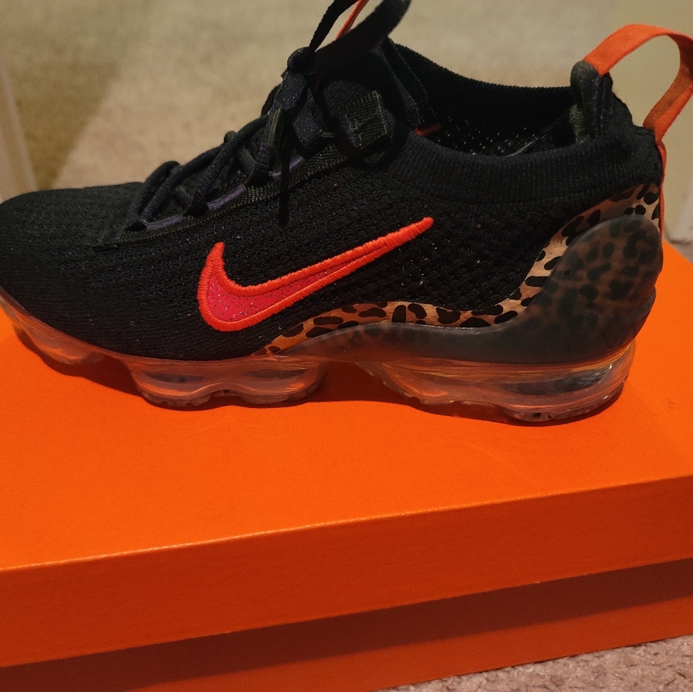 Air vapor max